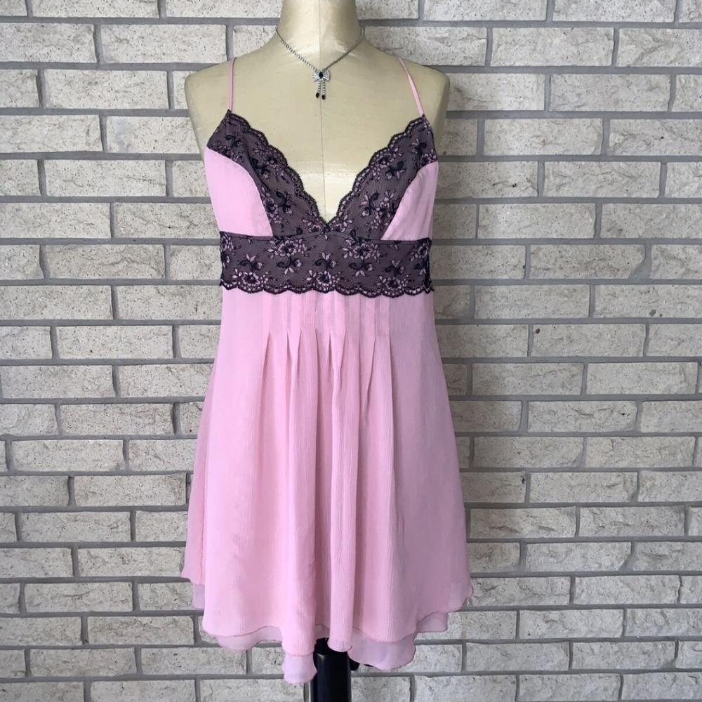 Victoria's Secret Vintage Pink Chiffon Babydoll Nightie Pink Black Lace M NWOT